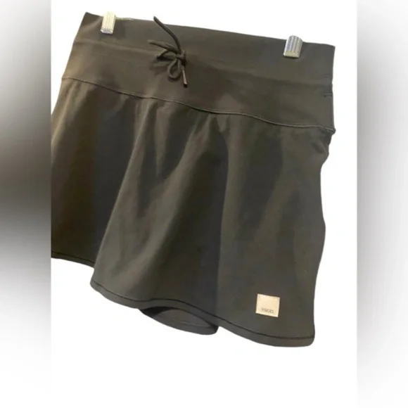 NWT Vuori daily skirt Size S - Picture 4 of 5